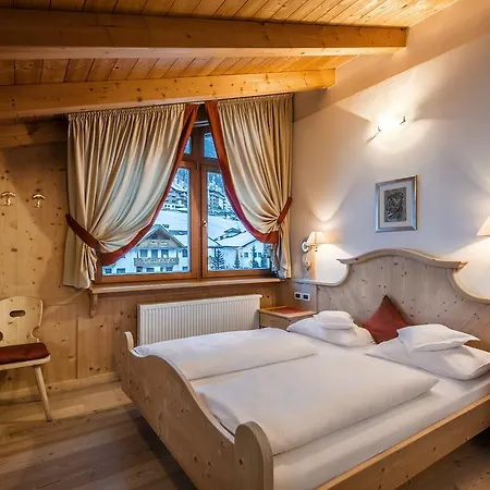 Ciasa Planat 3* San Cassiano